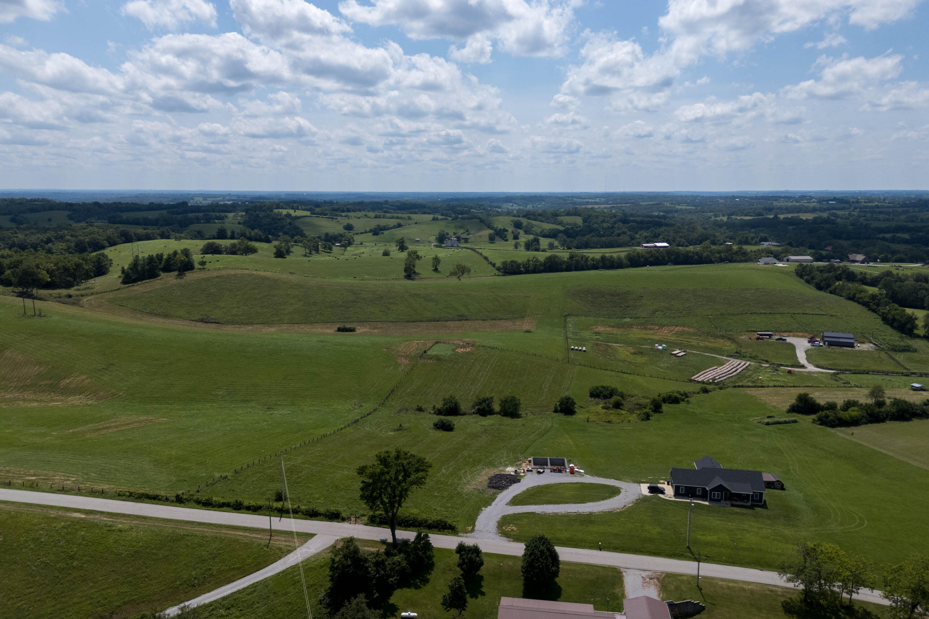 Land in Winchester 3