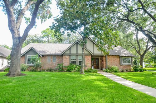 3015 Bainbridge Ct, Sugar Land, TX, 77478-4032 | Card Image