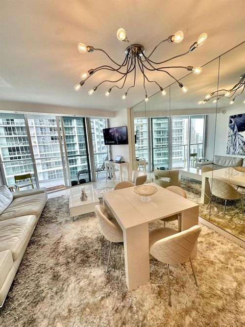 3206-495 Ne Brickell Ave, Miami, FL, 33131 | Card Image
