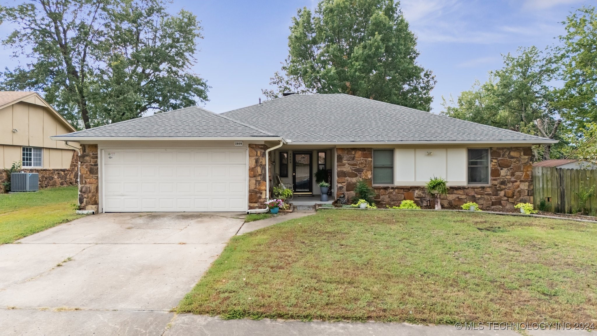 Fort Worth St, Broken Arrow, OK 74014