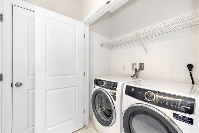 29 - 29 Willow Pond Cir, Condo with 2 bedrooms, 3 bathrooms and 2 parking in Medway MA | Image 24
