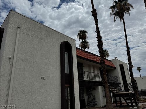 112-1405 Vegas Valley Dr, Las Vegas, NV, 89169-2211 | Card Image