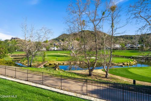 240 W Stafford Rd, Thousand Oaks, CA, 91361-5057 | Card Image
