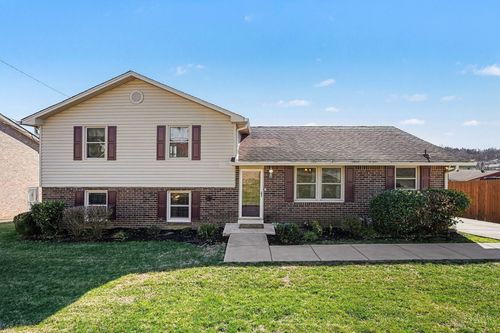 4313 Golden Hills Dr, Nashville, TN, 37218-1403 | Card Image