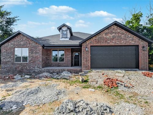 10 Olmsted Cir, Bella Vista, AR, 72715-9701 | Card Image