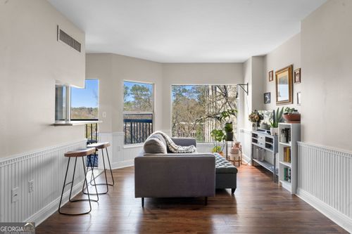 unit-211-1 Biscayne Dr Nw, Atlanta, GA, 30309-1076 | Card Image