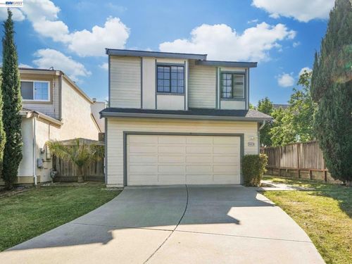 34219 Kenwood Dr, Fremont, CA, 94555-2957 | Card Image