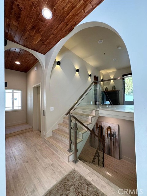 Franklin Canyon Dr, Beverly Hills, CA 90210