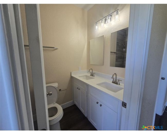 410 W Trinity St, House other with 3 bedrooms, 2 bathrooms and null parking in Luling TX | Image 10