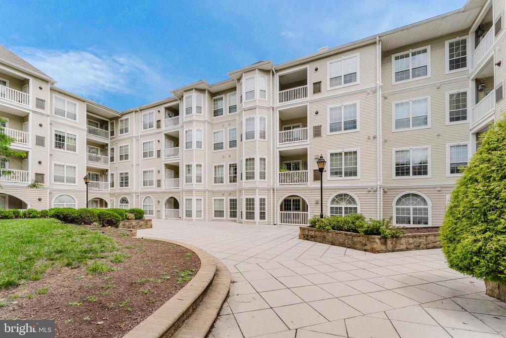 Residential in ALEXANDRIA 2