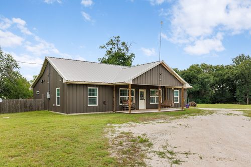 465 Frostdale Dr, Elm Mott, TX, 76640-3757 | Card Image