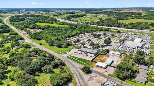 2022a-2010 S Crockett St, Sherman, TX, 75090-8960 | Card Image