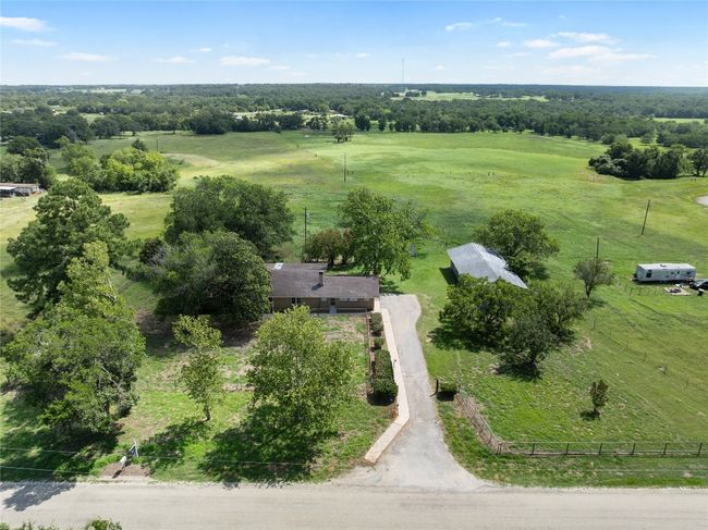 2255 Old Colony Line Rd, House other with 3 bedrooms, 2 bathrooms and 4 parking in Lockhart TX | Image 27
