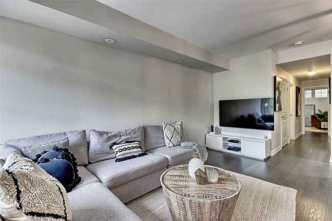 01 - 198 Pine Grove Rd, Condo with 2 bedrooms, 2 bathrooms and 2 parking in Vaughan ON | Image 10