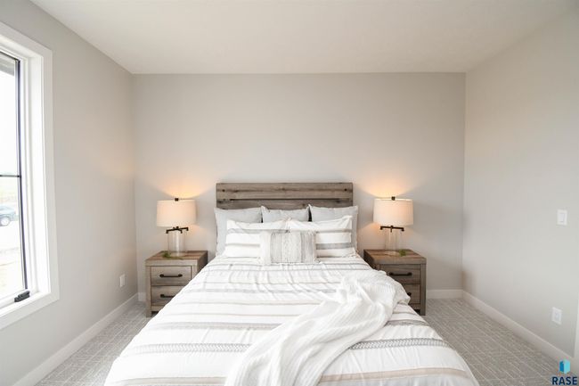 6504 E Hawker Trl, House other with 5 bedrooms, 4 bathrooms and null parking in Sioux Falls SD | Image 42