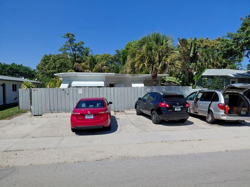 413 Se 20th St, Fort Lauderdale, FL, 33316-2891 | Card Image