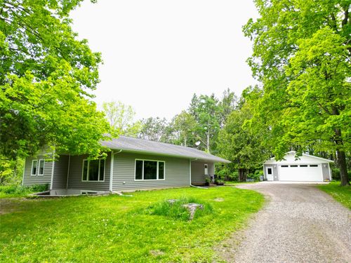 W7950 Us Highway 8, Ladysmith, WI, 54848-9554 | Card Image