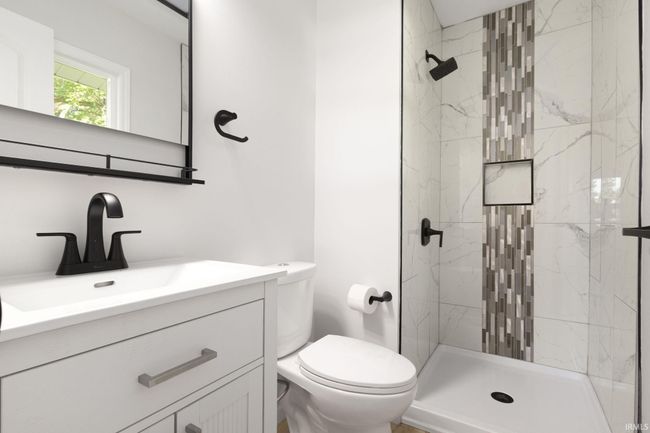 54737 Country Manor Pl, House other with 3 bedrooms, 2 bathrooms and null parking in Elkhart IN | Image 6
