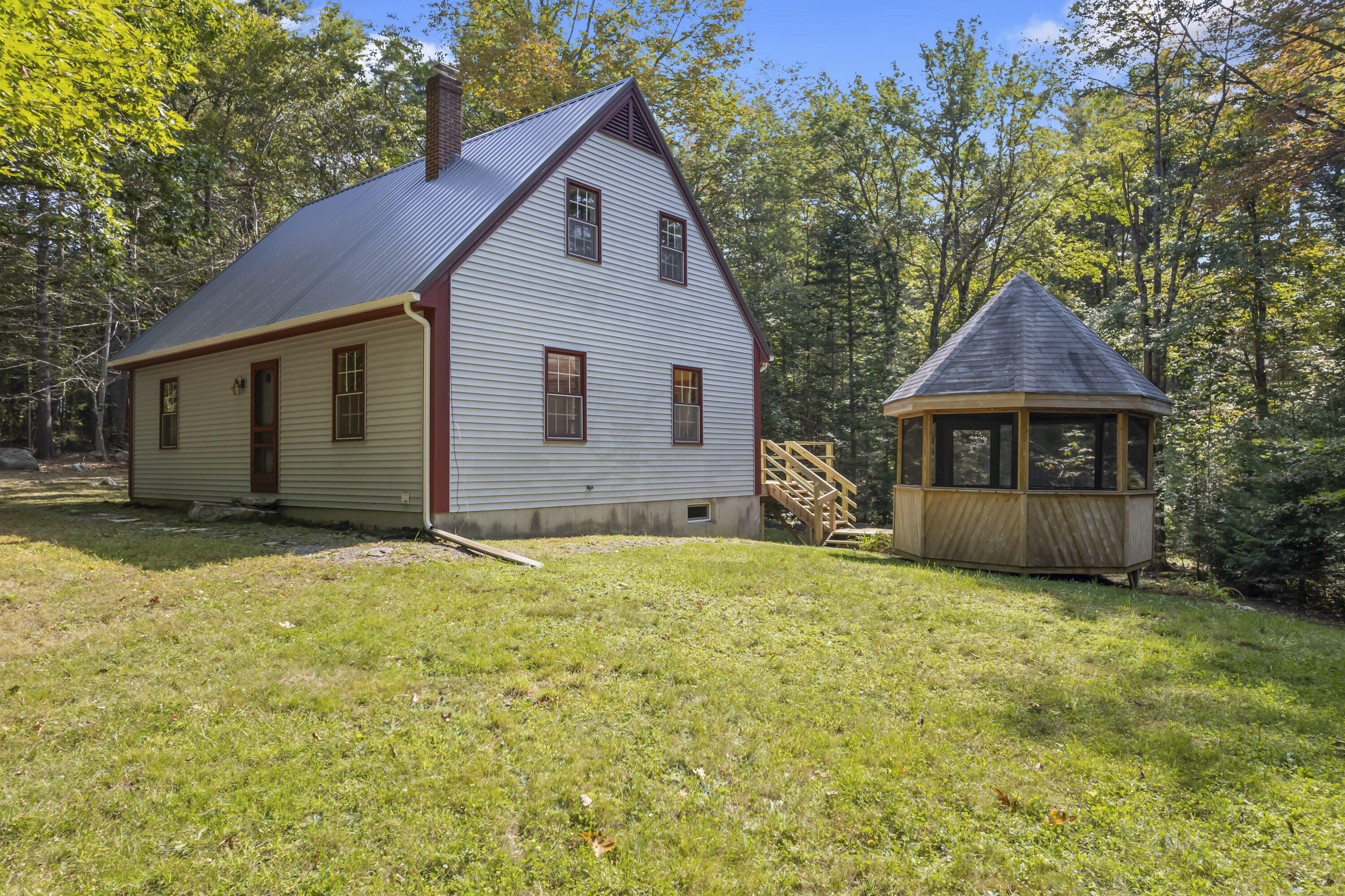 Quail Ln, Nobleboro, ME 04555