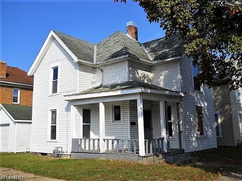 433 S 7th St, Coshocton, OH, 43812-2123 | Card Image