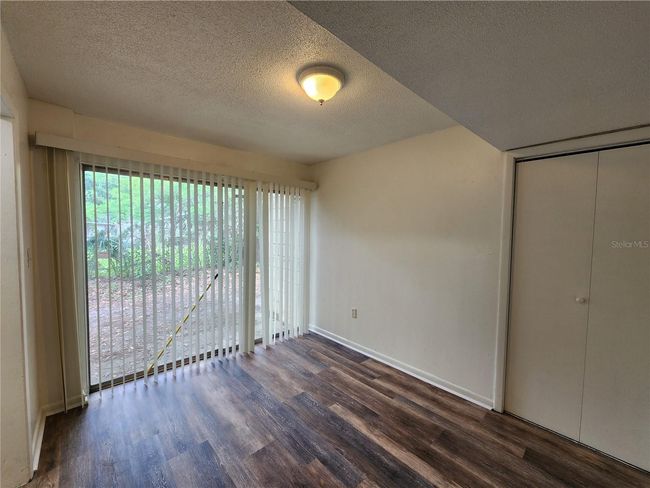 APT-5 - 300 Nw 20 Th Ave, Condo with 2 bedrooms, 1 bathrooms and null parking in GAINESVILLE FL | Image 4