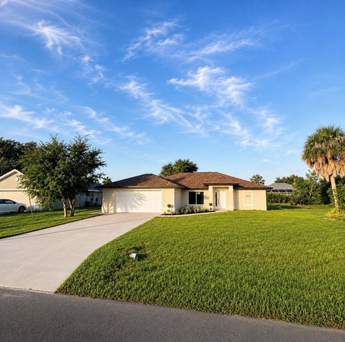 121 Mariner Ln, ROTONDA WEST, FL, 33947-2025 | Card Image