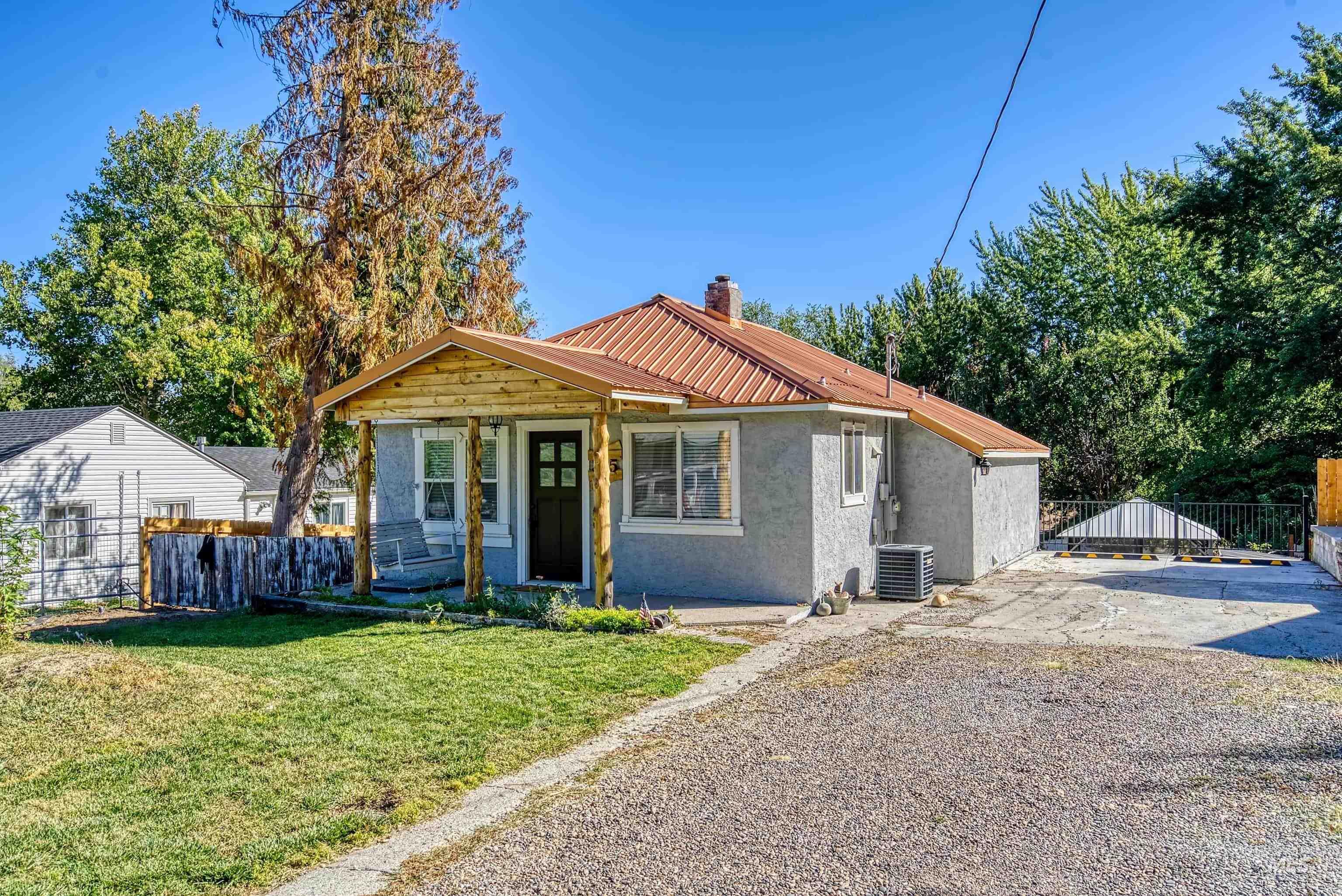 20th St, Payette, ID 83661