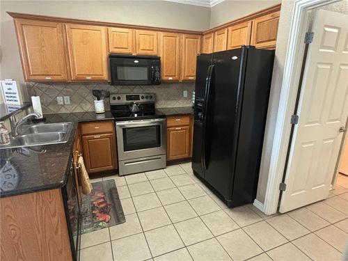 2801-1001 Krenek Tap Rd, College Station, TX, 77840-5154 | Card Image