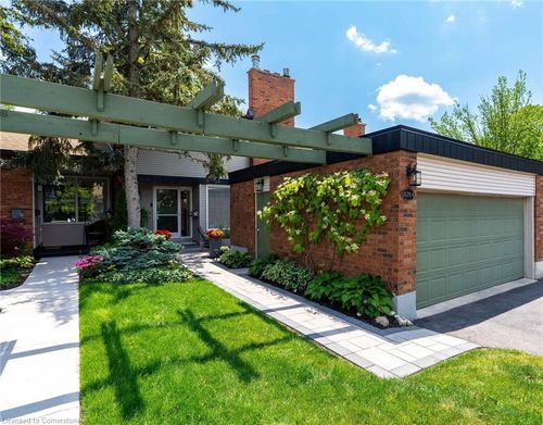 6-1576 Kerns Rd, Burlington, ON, L7P3A7 | Card Image