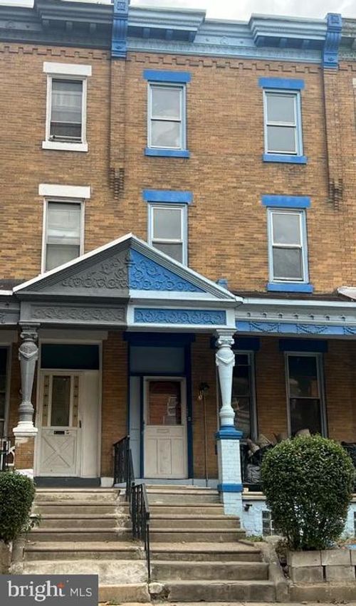 3218 N 15th St, Philadelphia, PA, 19140-5002 | Card Image