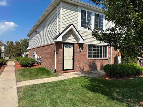 29839 Cathy Ln, Chesterfield, MI, 48047-5734 | Card Image