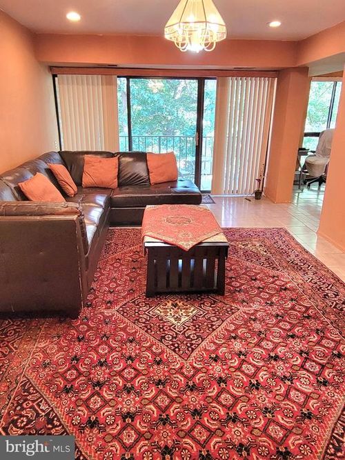 49-2033 Royal Fern Ct, RESTON, VA, 20191-2033 | Card Image