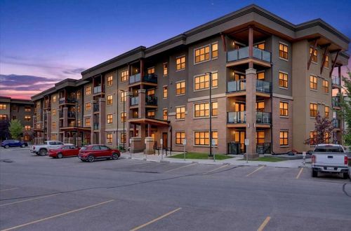 2308-10 Market Blvd Se, Airdrie, AB, T4A0W8 | Card Image