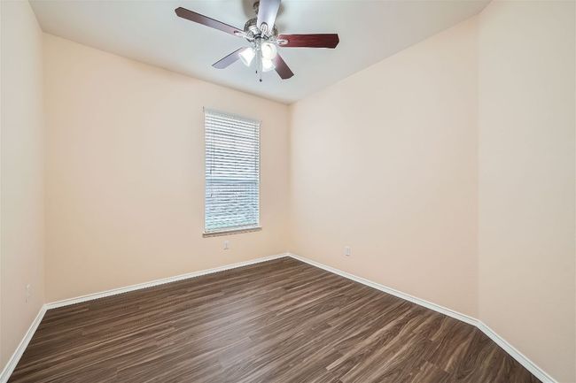 465 Moonwalker Trl, House other with 3 bedrooms, 2 bathrooms and 4 parking in Buda TX | Image 9