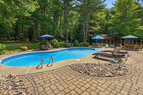 28 Hill Rd, Stillwater, NY, 12170-2016 | Card Image