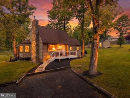369 Mountain Lake Dr, FRONT ROYAL, VA, 22630-6209 | Card Image