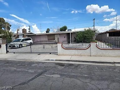 Randall Dr, Las Vegas, NV 89122