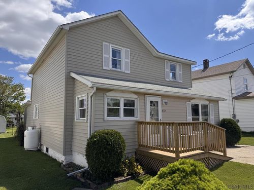 842 8th St, Colver, PA, 15927-4411 | Card Image