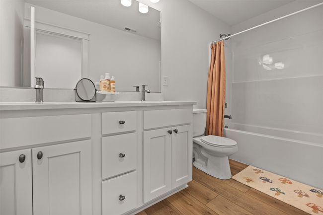 2228 N Green Lee, Home with 5 bedrooms, 4 bathrooms and null parking in Cumming IA | Image 34