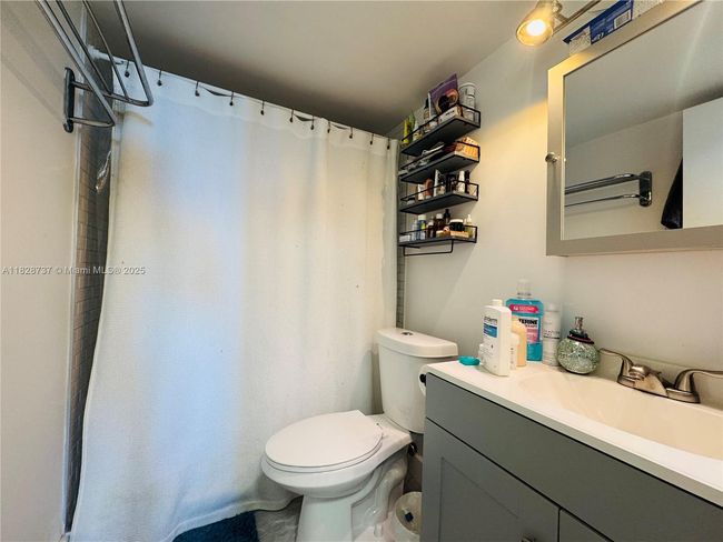 APT-603 - 8233 Harding Ave, Condo with 1 bedrooms, 2 bathrooms and null parking in Miami Beach FL | Image 10