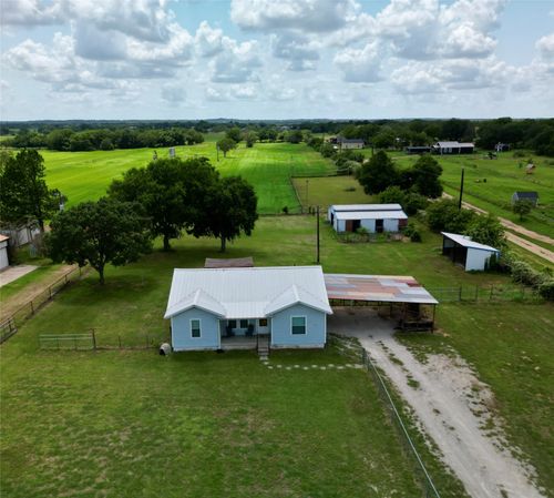 871 Lynch Bend Rd, Springtown, TX, 76082-2925 | Card Image