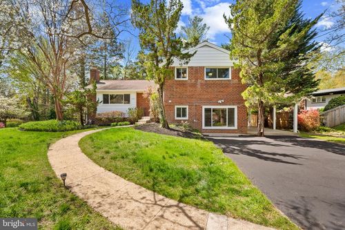 6523 Kerns Rd, FALLS CHURCH, VA, 22044-1404 | Card Image