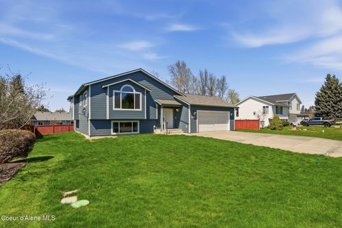 8527 N Rude St, Hayden, ID, 83835-8232 | Card Image