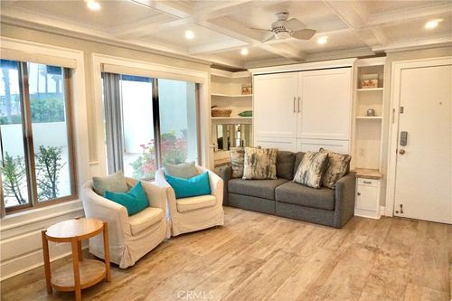 unit-301-711 Pacific Coast Hwy, Huntington Beach, CA, 92648-5074 | Card Image