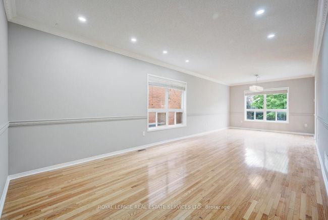 9 Oxtail Lane, House other with 5 bedrooms, 5 bathrooms and 4 parking in Brampton ON | Image 35