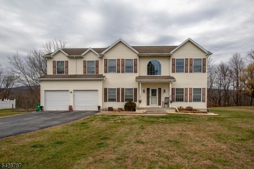 70 Holland Rd, Sussex, NJ, 07461-2834 | Card Image