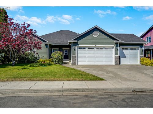 1231 Sw 3rd Ave, Mill City, OR, 97360-2505 | Card Image