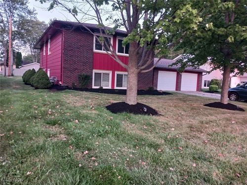 4323 Marshall Ave, Lorain, OH, 44053-3064 | Card Image