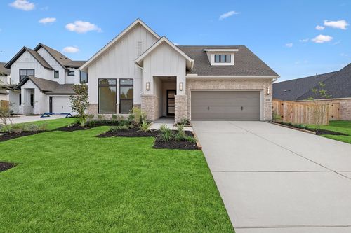 26515 Pioneer Pointe Ct, Montgomery, TX, 77316-4217 | Card Image