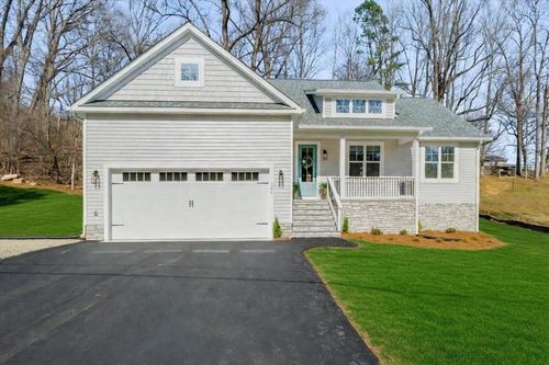 266 Fairfield Ln, Troutville, VA, 24175-6825 | Card Image